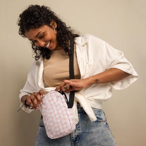 Bunny Plaid Crossbody Bag: Travel Accessories Shoulder Bag