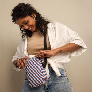 USA Flag Patriotic Printed Crossbody Bag, American Flags AOP Zipper Essential Bag, Makeup Cosmetic Bag, Toiletry Bag, USA Patriotic Gifts