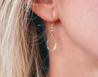 Gold hammered teardrop earrings / open hoop / Open teardrop earrings