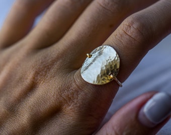 Disc Ring Gold Hammered Disc Ring Circle Ring Organic Ring Hammered Ring 14k gold filled Ring