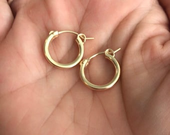 Gold hoop earrings / 2 x12 mm, 2 x 15 mm or 2 x 18 mm hoops in 14k Gold fill