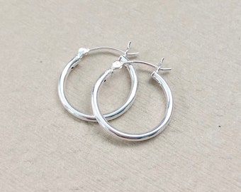 Small  hoop earrings / 2 x 15 mm hoops in Sterling silver /14k Rose gold fill / 14k Gold fill