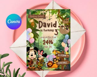 Puede incluir: Una invitación colorida para una fiesta de cumpleaños con temática de Mickey Safari. La invitación presenta a Mickey y Minnie Mouse vestidos con atuendos de safari, junto con un fondo de jungla y globos. El texto de la invitación dice "Mickey Safari", "David cumple 3", "únase a la diversión", "24th", "FEB 24", "6:00PM" y "CITY HALL".