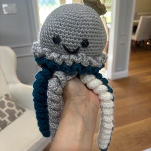 Pearl the Octopus