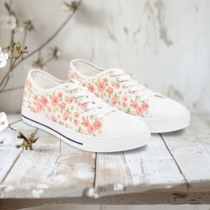 Wedding Floral Sneakers, Roes Cute Low Tops for Women, Casual Spring Shoes, Gift for Her, Floral Pattern Shoes, Women&#39;s Sneakers