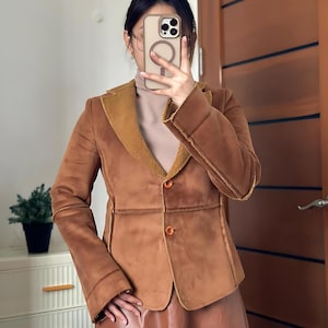 Women&#39;s Brown 70s Style Suede Leather Blazer – Vintage Western Style Coat | Genuine Suede Formal Outerwear | Elegant Gift for Her