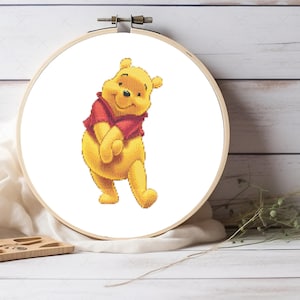Nalle Puh korsstygnsmönster PDF, klassisk tecknad björn nålstygn, DIY väggkonst för barnrum, babyshowerpresent