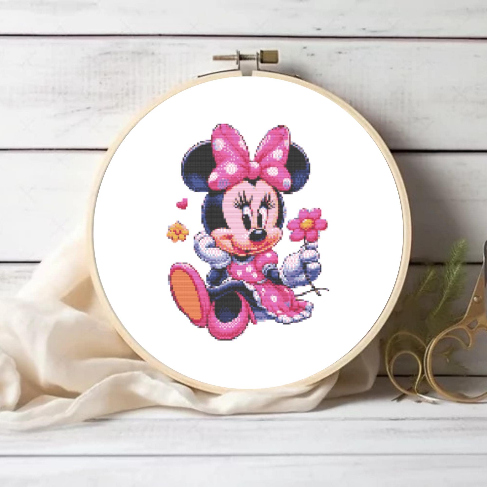 かわいいミニーマウスのクロスステッチ図案PDF – 簡単操作 – 女の子の