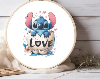 Kreuzstich Stickmuster in einem zerbrochenen Ei mit Kreuzstich Stickmuster - Niedliche Stickdatei Zeichentrickfigur PDF Stickvorlage - Stickanleitung für die Kinderzimmer Deko