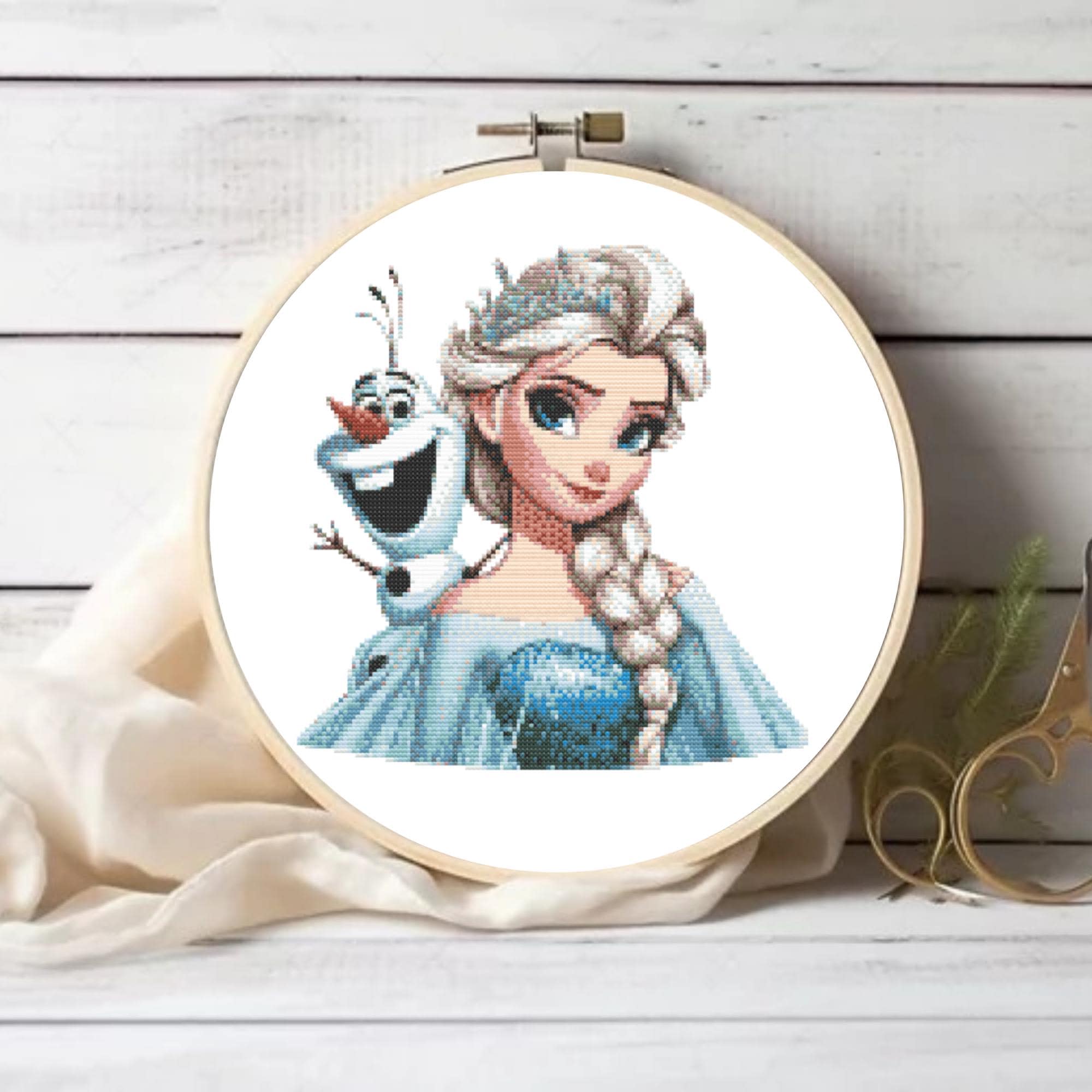 エルサとオラフのクロスステッチパターン｜子供部屋の装飾に使える簡単