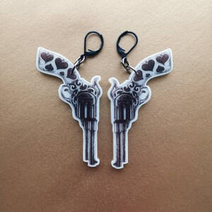 Boucles d&#39;oreille avec illustration originale