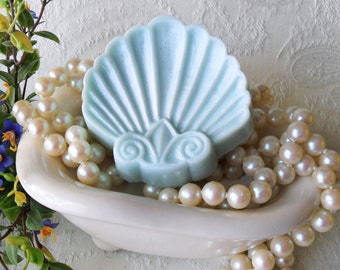 Fleur De Lis Shell Soap with Aloe