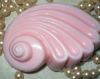 Handcrafted Aloe Soap Platinum Blonde