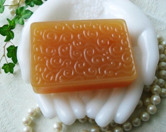 Sweet Honey Love Soap with Aloe