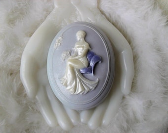 Cameos & Ballerinas