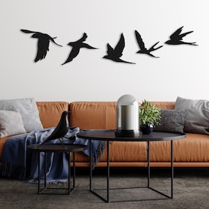 Flying Birds Metal Wall Art Set of 5,Minimalist Bird Silhouette Home Decor, Black Steel Garden Wall Sculpture,Housewarming Gift,Unique Decor