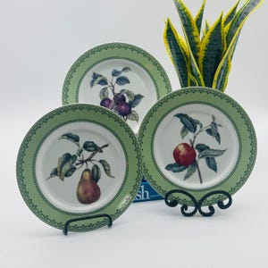Winterthur Plate - Etsy