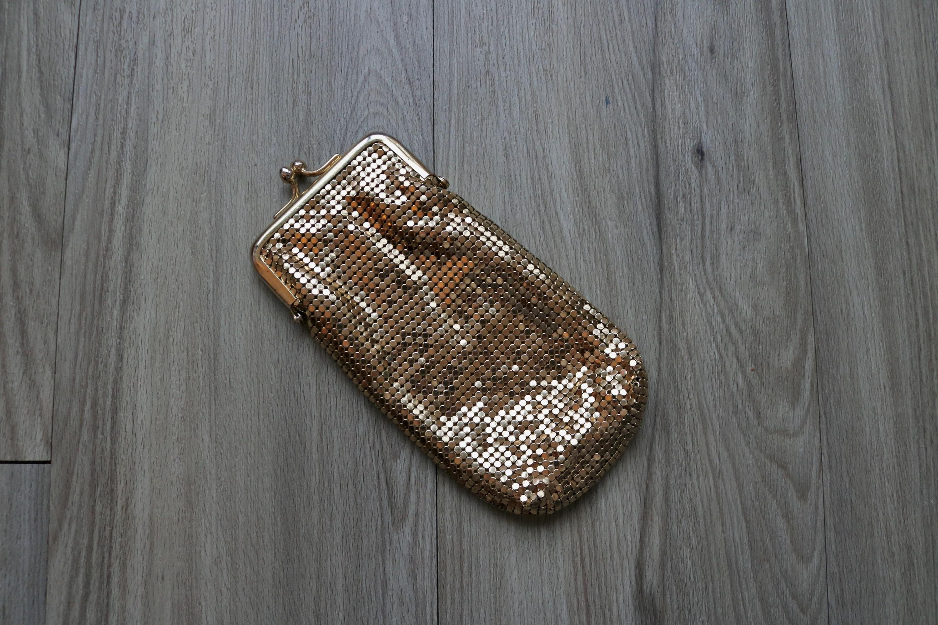 Whiting and Davis Cigarettes Case
