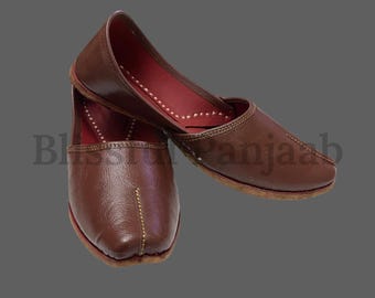 Handgemaakte leren Punjabi Jutti: traditionele trouwschoenen