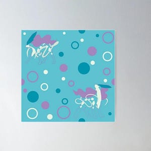 Könnte beinhalten: Ein blauer Hintergrund mit weißen, violetten und türkisfarbenen Kreisen. Zwei weiße Silhouetten einer mythischen Kreatur mit violetten und blauen Akzenten befinden sich auf dem Hintergrund.