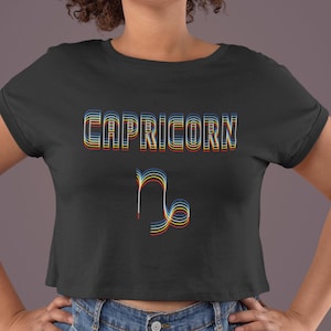 Trippy Capricorn Crop Top | Zodiac Graphic Tee | Capricorn Birthday Gift