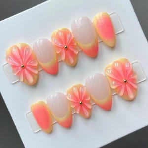 Custom Grapefruit yellow and Pink Press on Nails, 3D nails, hand painted aura nails, girly pink summer nails, ombre french tip press ons