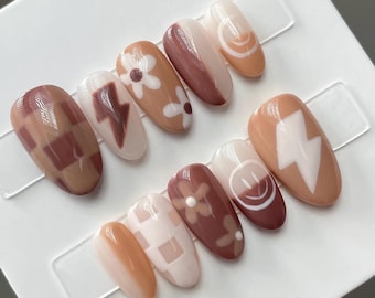 Custom press on nails, Hand Painted Neutral Checkered Flower Gel Nails, preppy nails for fall