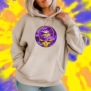 Stealie Viking Inspired Hoodie, Gildan 18500 Deadhead, Grateful Dead Sweatshirt, Unisex Pullover, Heavy Blend, Steal Your Face