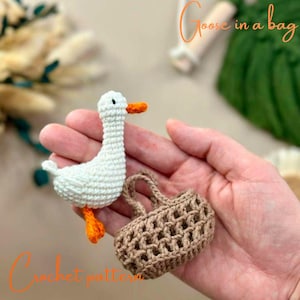Goose in the bag, Crochet goose pattern, Amigurumi crochet pattern, bird pattern, bag pattern, gift for mom