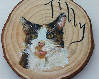 Custom hand painted pet portrait, wooden decoration/memorial plaque