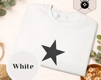 Sweat-shirt noir avec étoiles | Design minimaliste | Gildan 1800 unisexe | Confortable | Vêtements décontractés | Grunge | cadeau pour elle | Cadeau pour lui