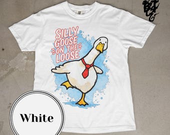 Camiseta "Ganso tonto suelto" / Ilustración de ganso corriendo / Ropa de verano / Divertida / Meme