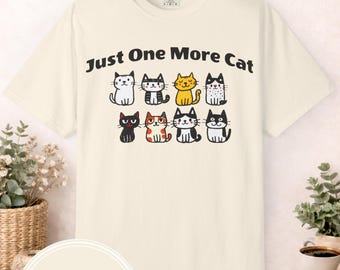 -shirt Un chat de plus | T-shirt pour amoureux des chats | Cadeau pour amoureux des animaux de compagnie | Conception mignonne | Couleur confort unisexe 1717 | T-shirt graphique | Maman chat | Papa chat