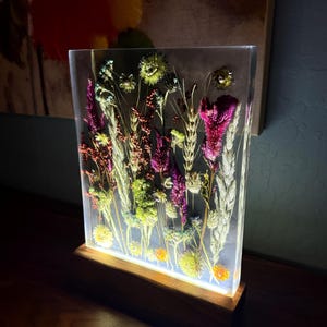 Handmade Epoxy Nightlamp, Flowers Epoxy Resin lamp, Desk & Table Lamp, Night Light, Light for Shelf, Wood Lamp, Birthday Gift, Home Decor