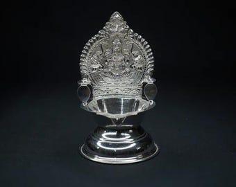 Plata pura Gajalakshmi Diya 62 gramos, par de Diya de plata, días de plata pura, Lakshmi Diya de plata, Laxmi diya de plata, Lakshmi deepam de plata.