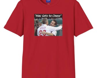 Camiseta de Mac y Chase Utley de los Phillies "It's Always Sunny in Philadelphia": Sin etiqueta, unisex, sostenible