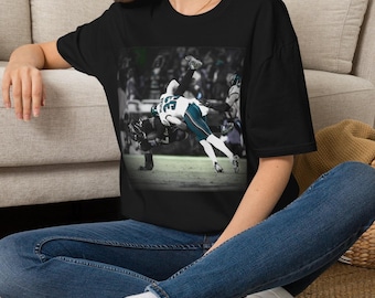 Cooper DeJean Derrick Henry Tackle T-Shirt, Original Edit, Unisex Garment-Dyed Tagless Eagles Graphic Tee