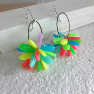 Neon earrings, colorful drop earrings, dangle earrings, neon oval earrings, fan dangle earrings