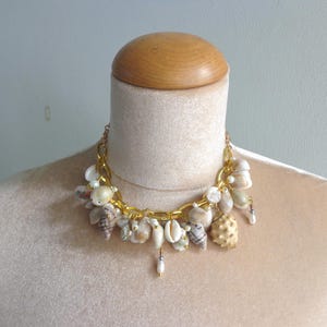 Shell necklace, summer necklace, pearl necklace, shell choker, shell statement necklace, gold pearl choker, cream shell necklace