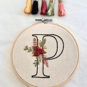Monogram floral embroidery patterns for hand embroidery, alphabet letters A Z with botanical floral elements, digital embroidery download, ideal for personalized embroidery projects, wall decor or gifts, includes stitch guide and floss color reference