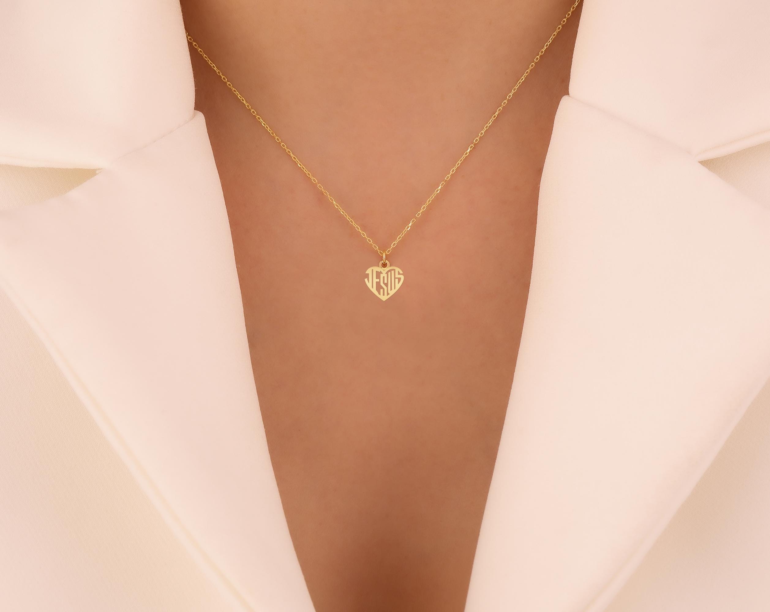 Collana con cuore di gesù - Italia
