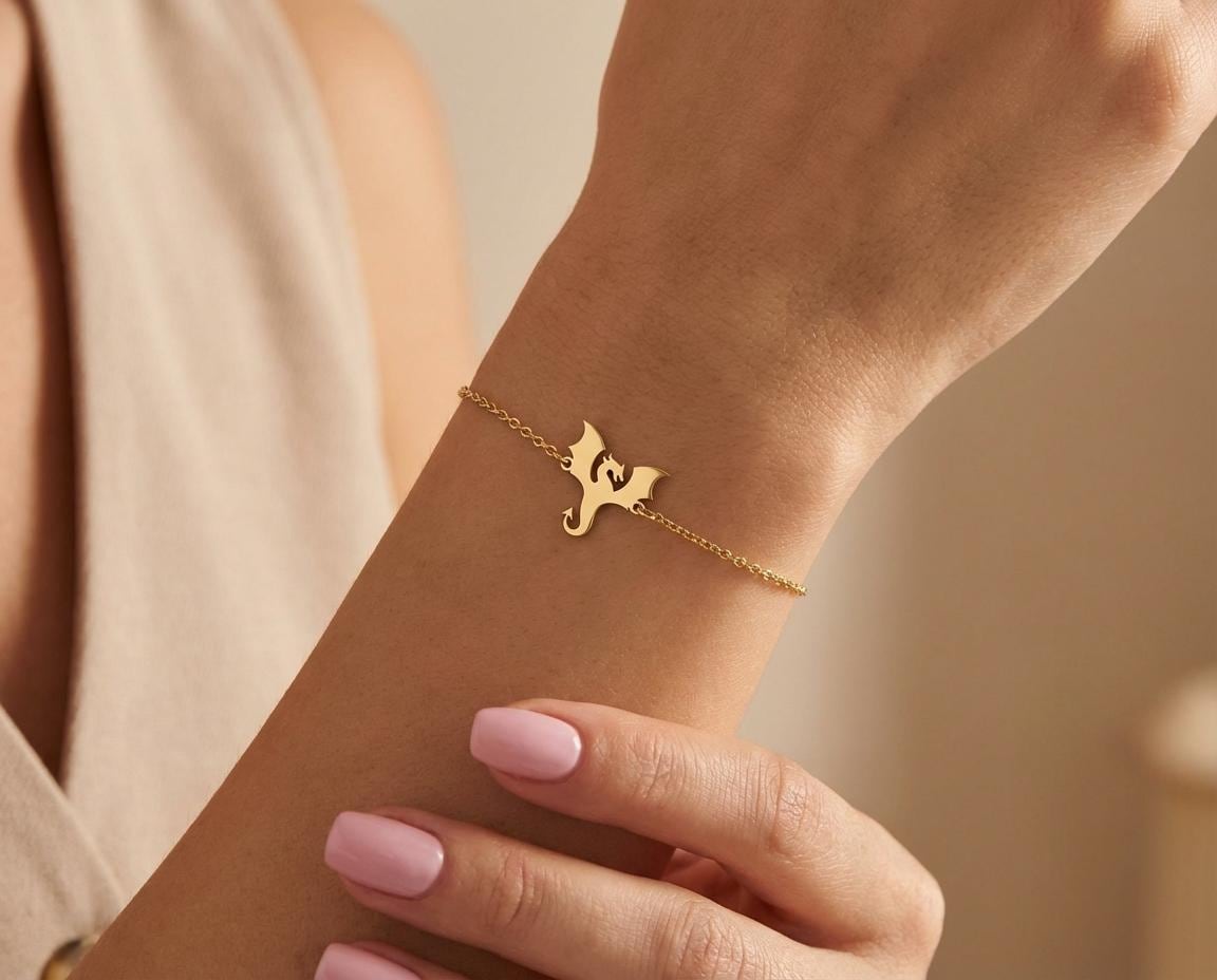 Dragon Bracelet: Gold Plated Adjustable Chain Jewelry