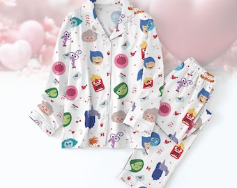 インサイド・ヘッド2 バレンタイン パジャマ セット、ディズニー エモーションズ ホリデー パジャマ、喜び 悲しみ 不安 パジャマ、漫画 ピクサー シャツ、マッチング パジャマ セット