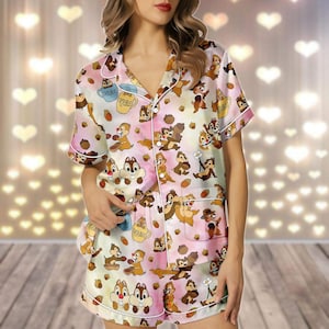 Pijama de satén de Chip y Dale, pijama de mujer Double Trouble, pijama a juego de Disney para parejas, pijamas suaves y bonitos, regalos para despedidas de soltera