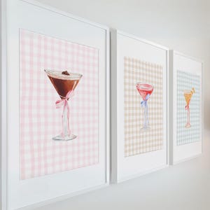 Espresso Martini, Zabawny napój, Wydruki na wózki barowe w kratkę gingham | Wydruki na koktajle | Podstawowe wyposażenie wózków barowych | Wystrój wnętrz | Akademik | Sztuka ścienna z lat 20.