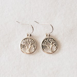 Tree of Life Earrings - Circular Tree of Life Charms - Tree of Life Jewelry - Family Tree Earrings - Gift for Women - Tree of Life Gift