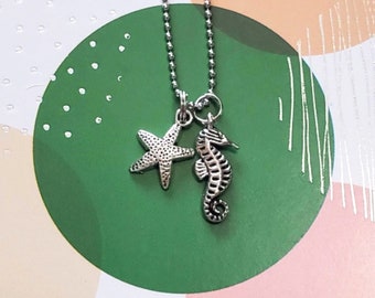 Sealife Necklace - Seahorse Charm - Starfish Charm - Ocean Gift - Sealife Jewelry - Beach Jewelry