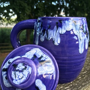 large covered mug, larkspur image 3