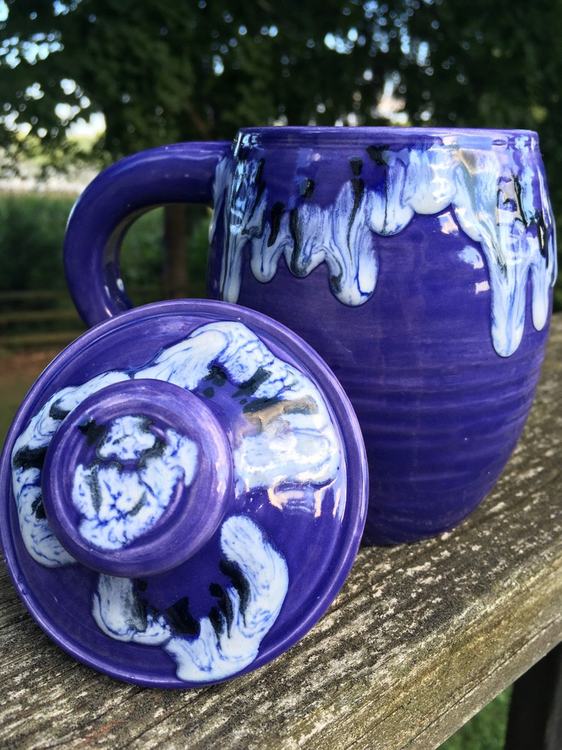 large covered mug, larkspur image 3