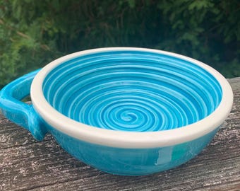 ciotola da barba con manico per il pollice